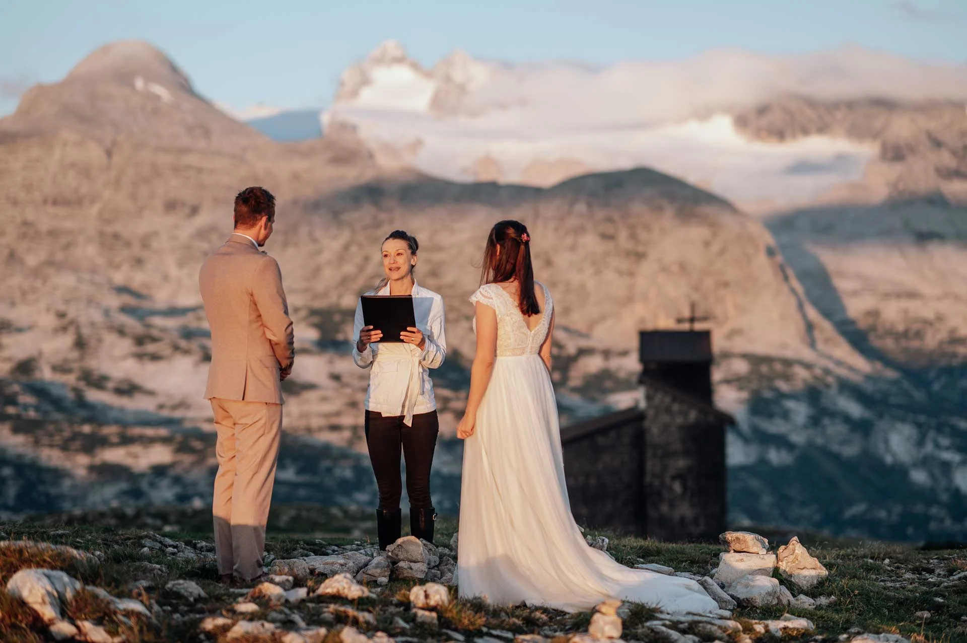 Heiraten zu zweit am Berg mit freier Trauung