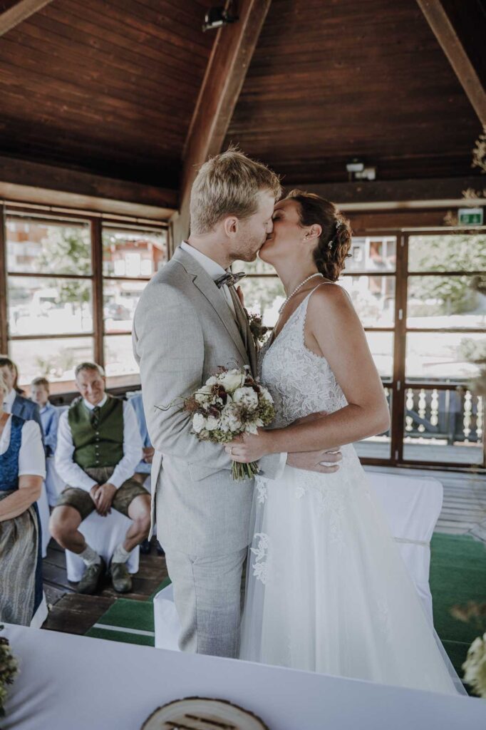 Heiraten im Musikpavillon Grundlsee
