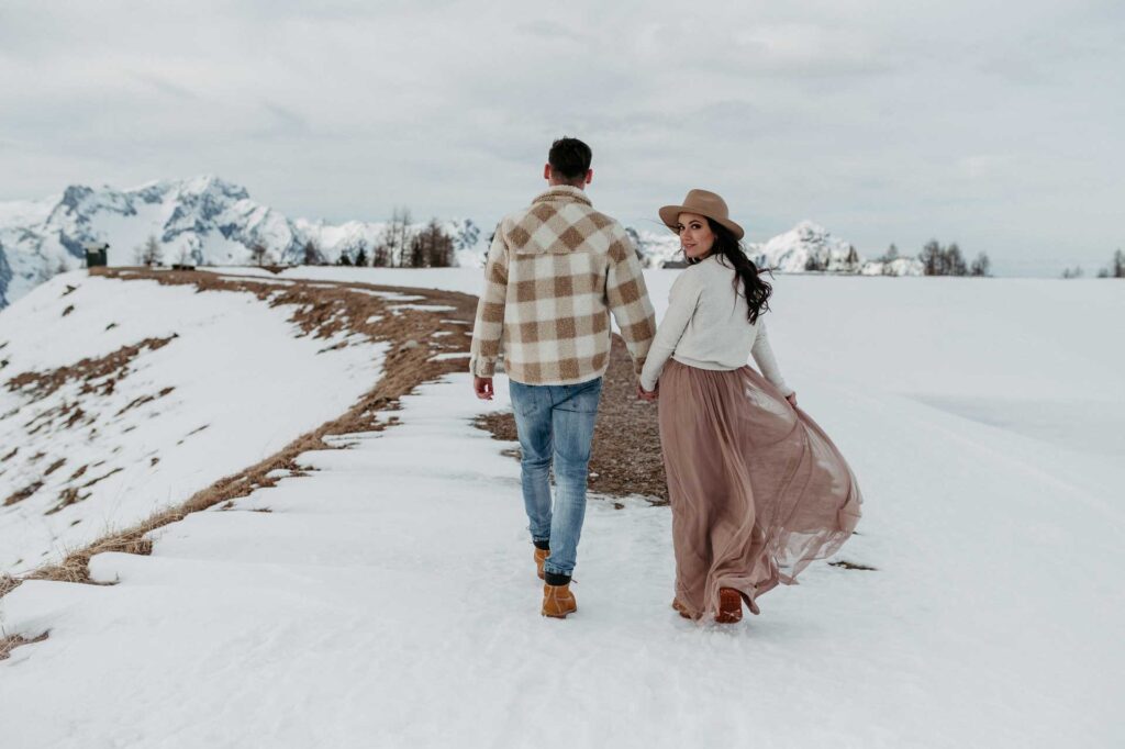 Paarfotos in den Bergen