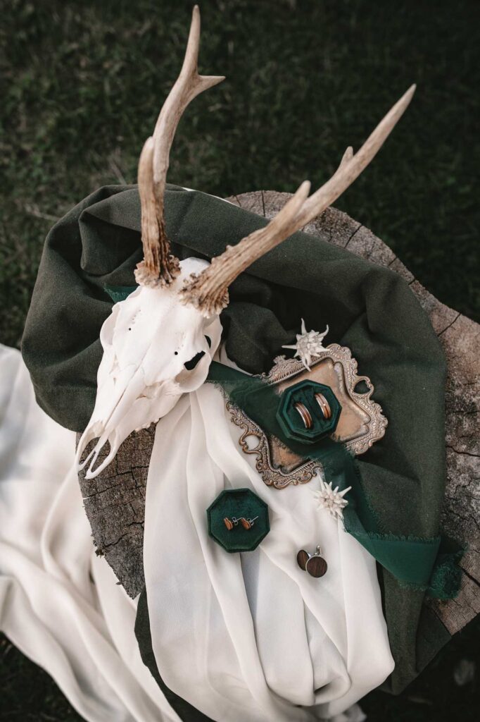 Elopement in den Bergen in Österreich