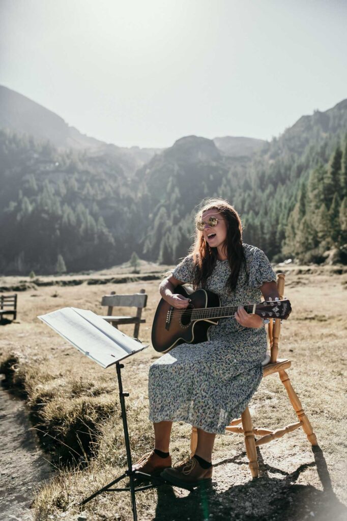 Elopement in den Bergen in Österreich