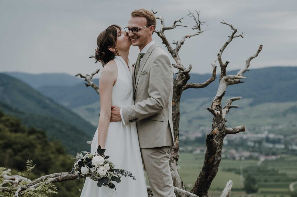 Elopement in den Bergen in Österreich