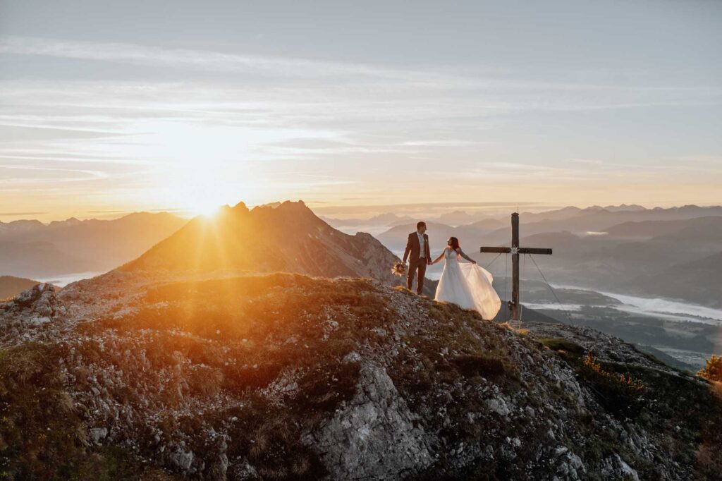 Hochzeitfotos in den Bergen Österreich
