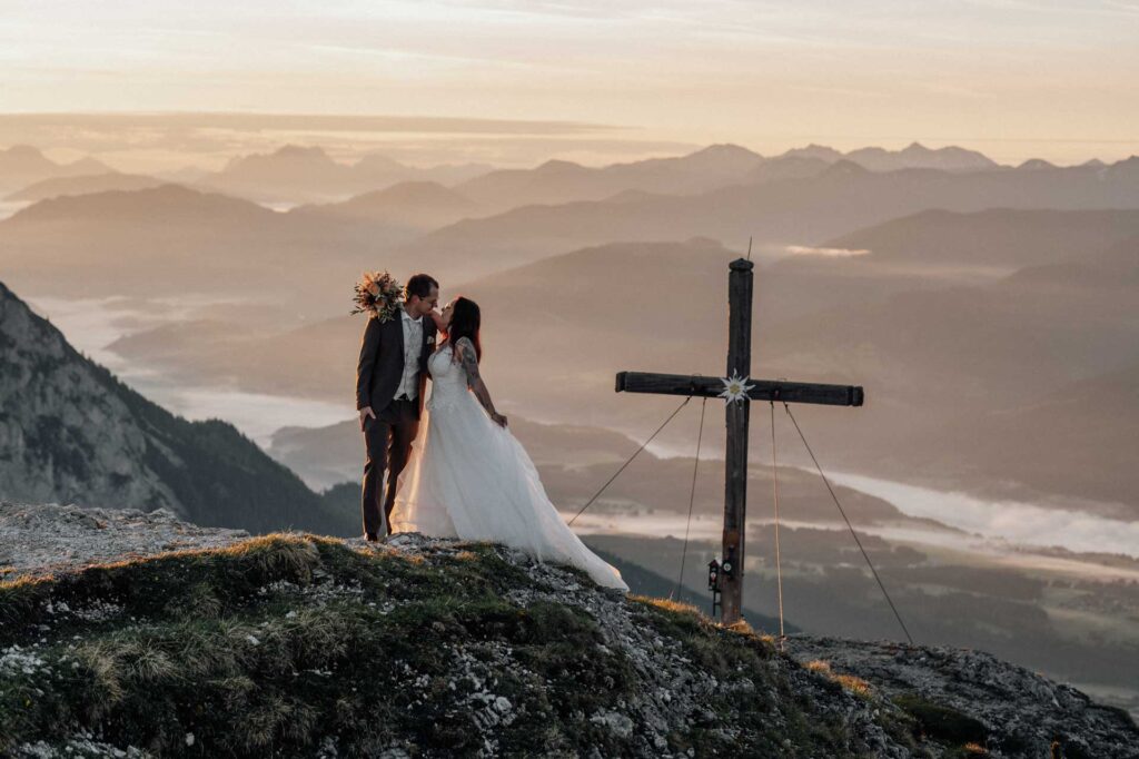 Hochzeitfotos in den Bergen Österreich