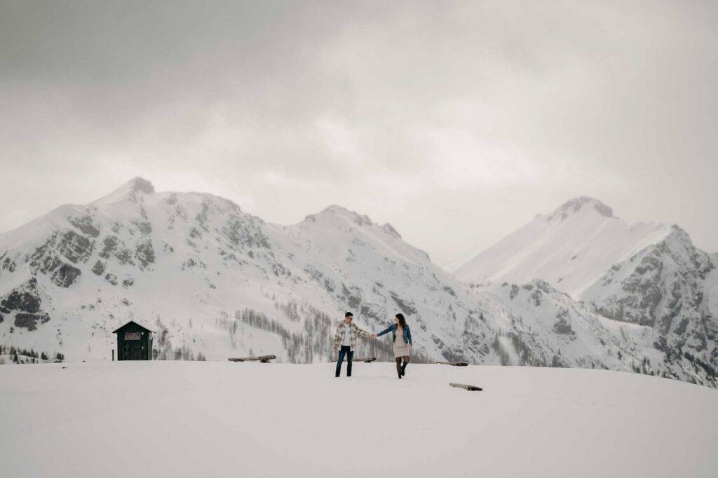 Babybauchfotos im Winter