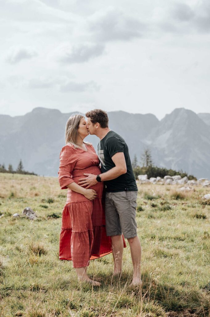 Babybauchfotos in der Natur