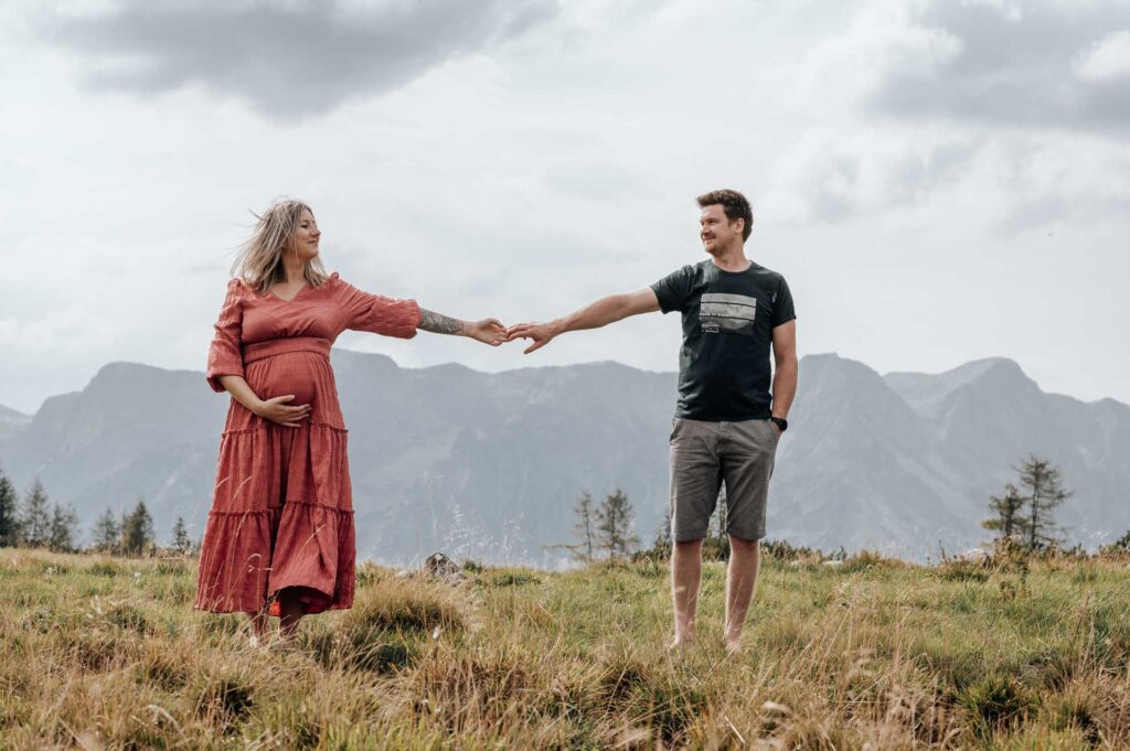 Babybauchfotos in der Natur