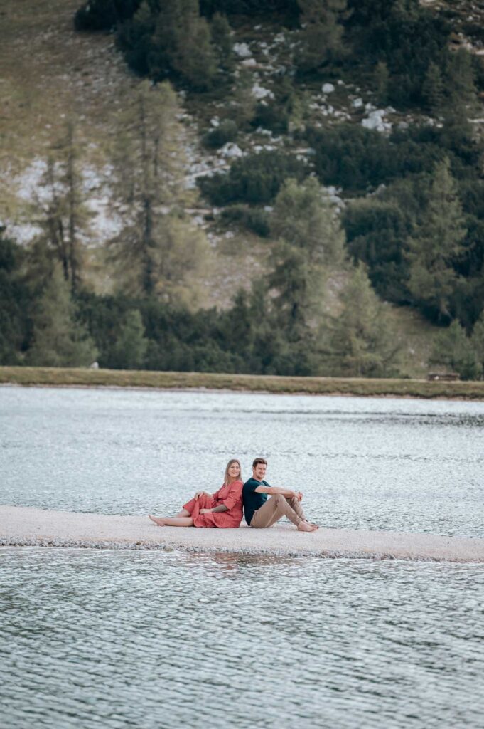 Babybauch Fotos in den Bergen