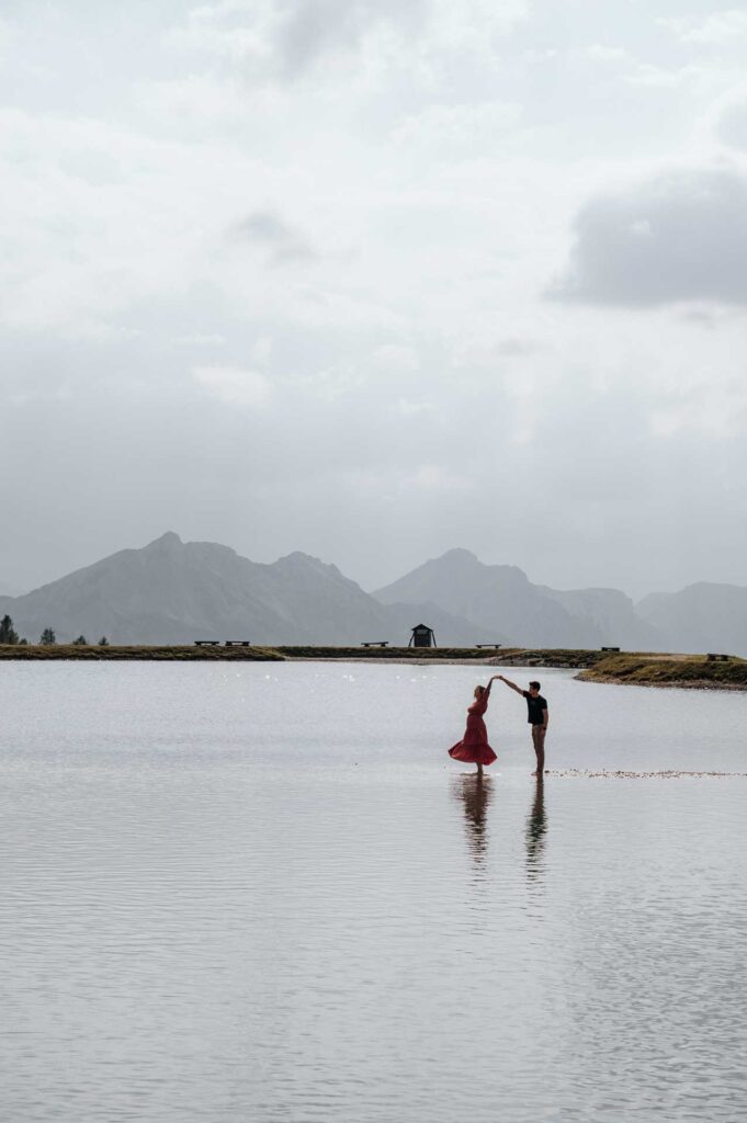 Babybauch Fotos am Bergsee