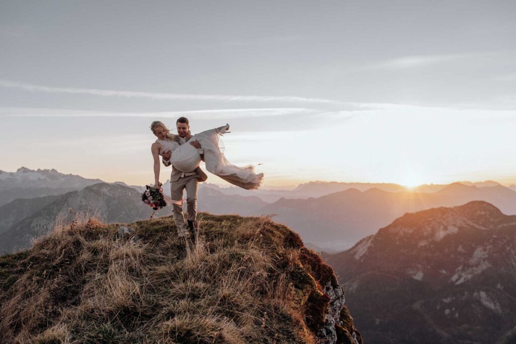 Afterwedding Fotos am Berg in Altaussee