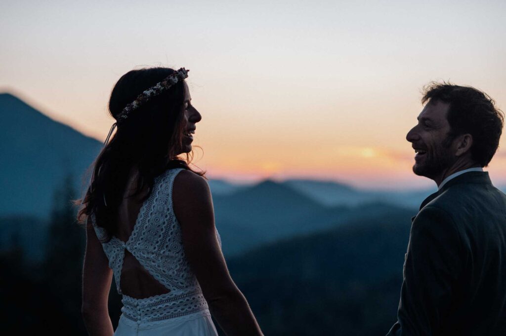 After Wedding Shootings in den Bergen mit dem Paragleiter