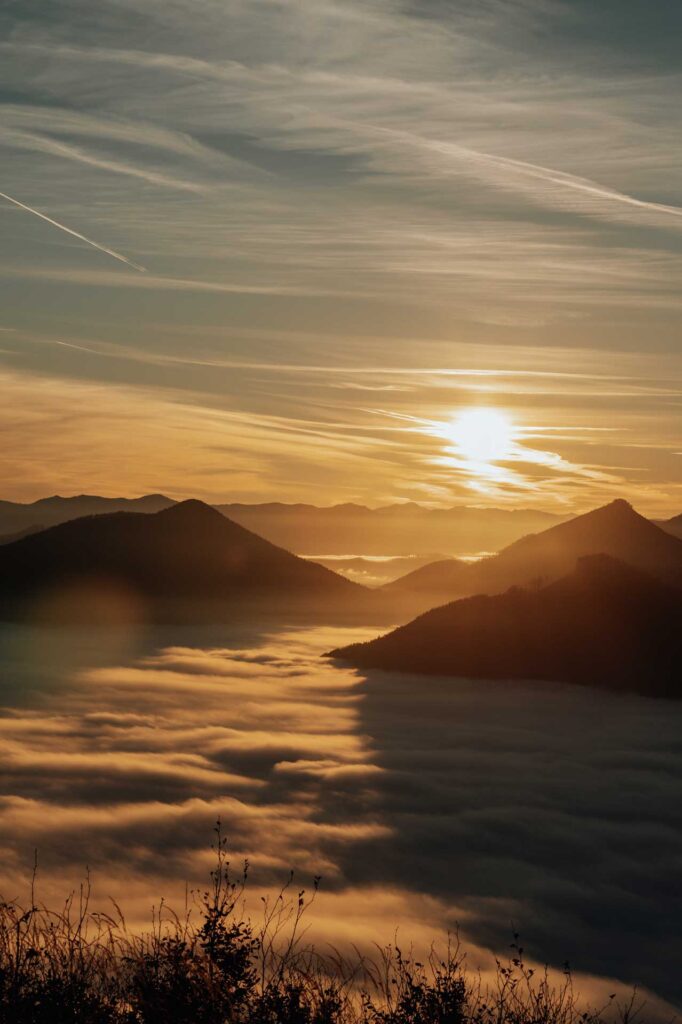 Paarfotos am Berg in Österreich