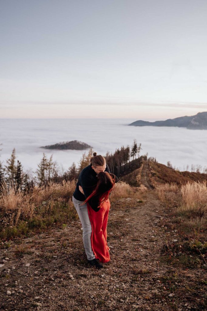 Proposal Photo-Shooting in the Mountains