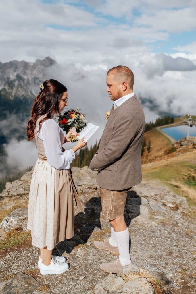 Heiraten zu zweit am Berg