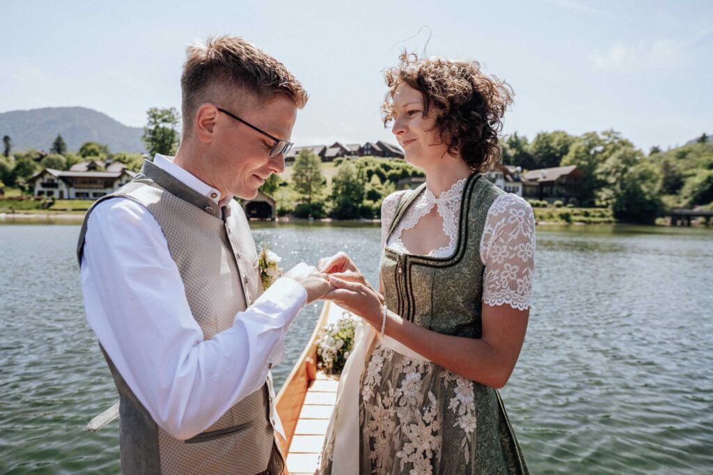 Standesamtliche Hochzeit am Grundlsee